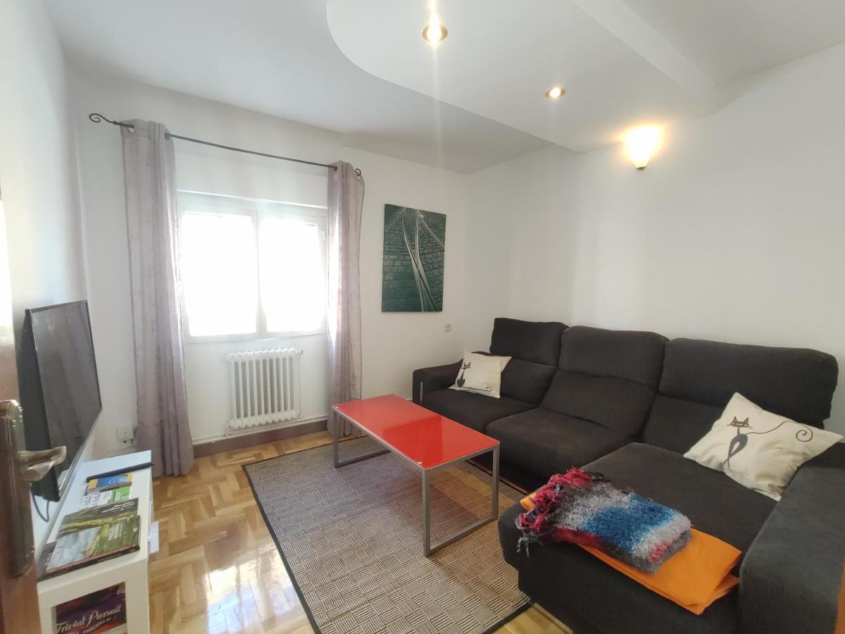 Apartamento Pamplona A 10 Minutos Del Centro Zewnętrze zdjęcie